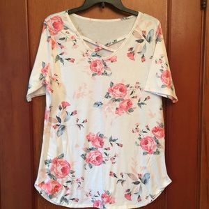 Floral tee, XL